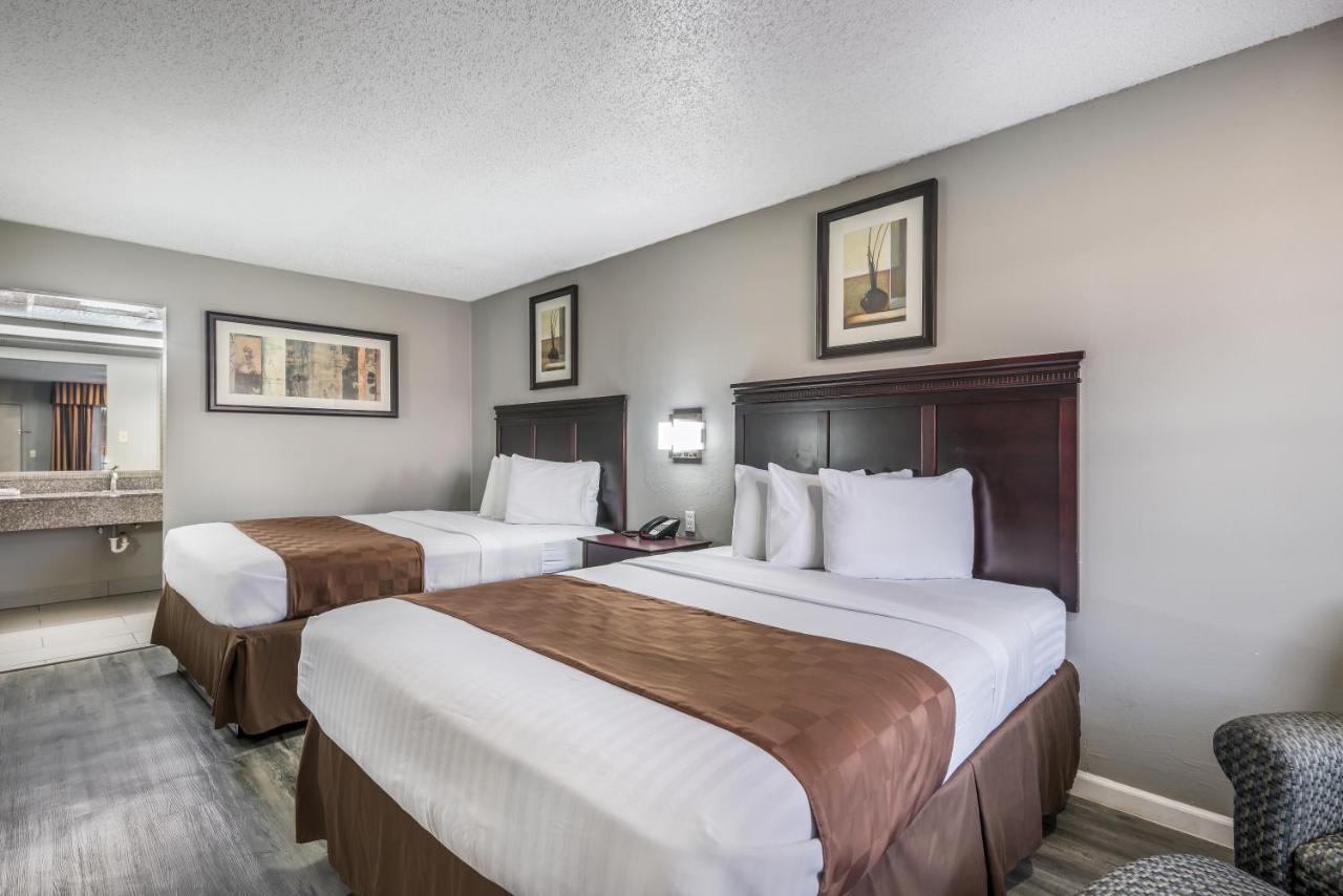 Americas Best Value Inn Arkadelphia Bagian luar foto