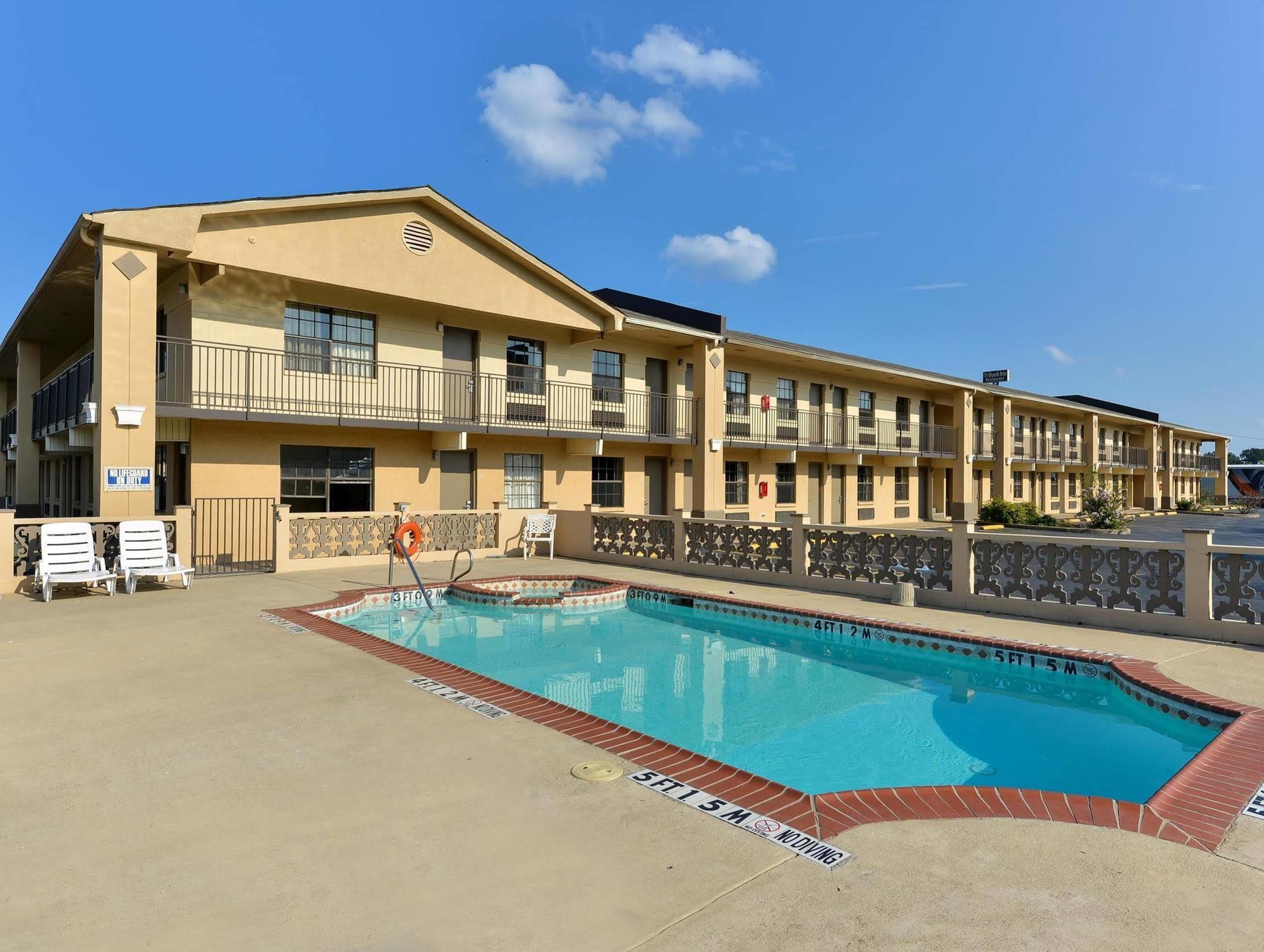 Americas Best Value Inn Arkadelphia Bagian luar foto